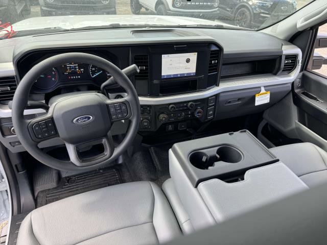 New 2026 Ford F550 4x4 Supercab Super Duty image 8