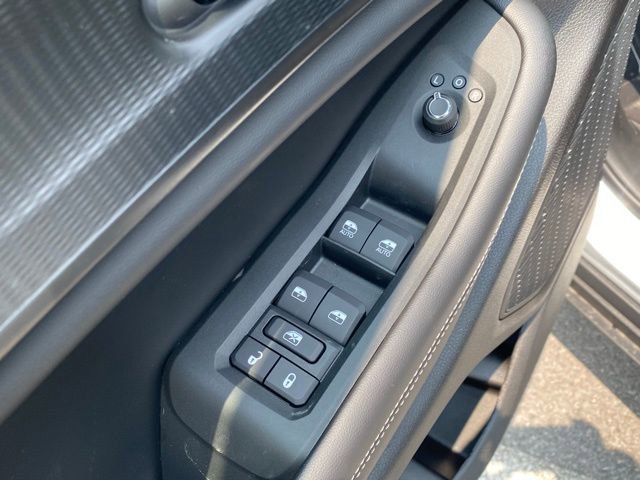 New 2025 Jeep Grand Cherokee L Altitude image 13