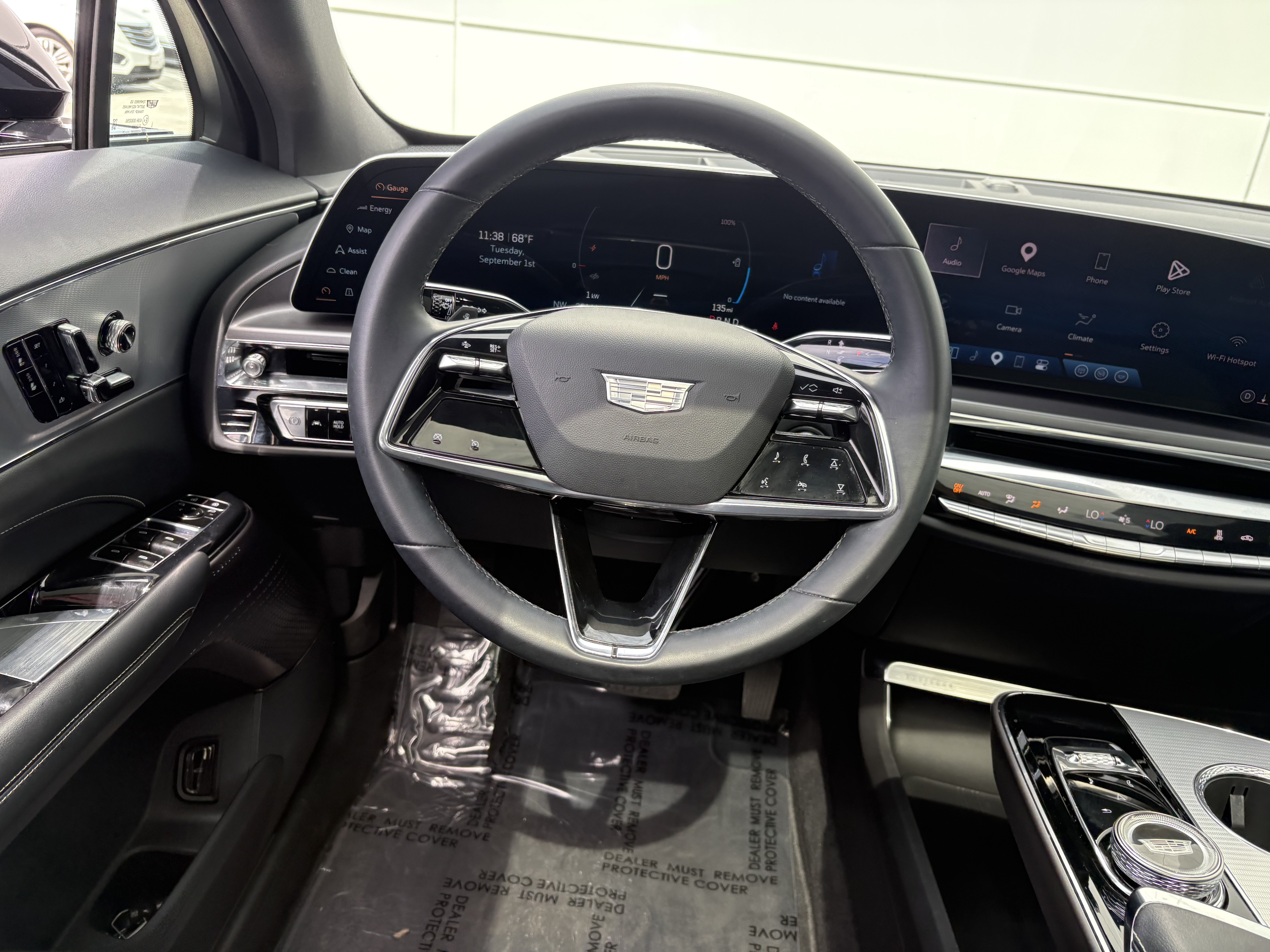 Certified 2024 Cadillac Lyriq Tech AWD/4WD image 16