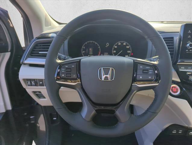 New 2026 Honda Odyssey Touring image 12