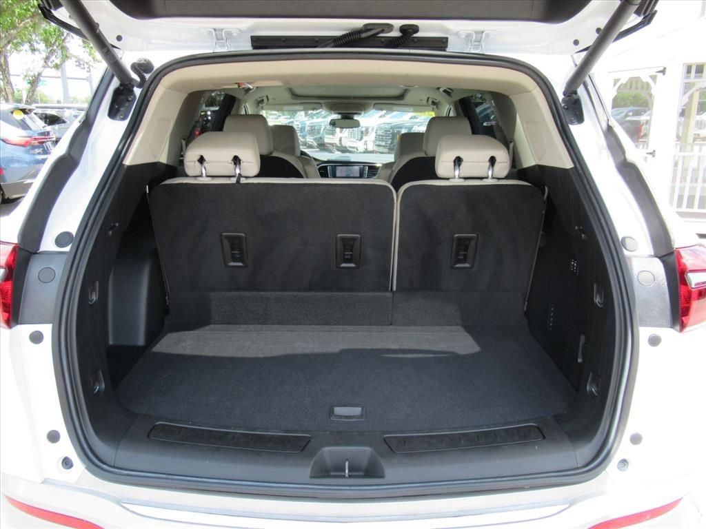 Used 2020 Buick Enclave Premium w/ Sun and Sites Package FWD image 35