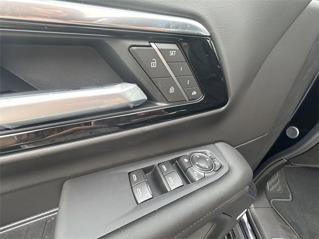 New 2025 Chevrolet Tahoe High Country image 24