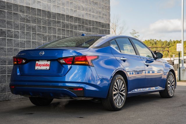 Used 2025 Nissan Altima 2.5 SV image 6