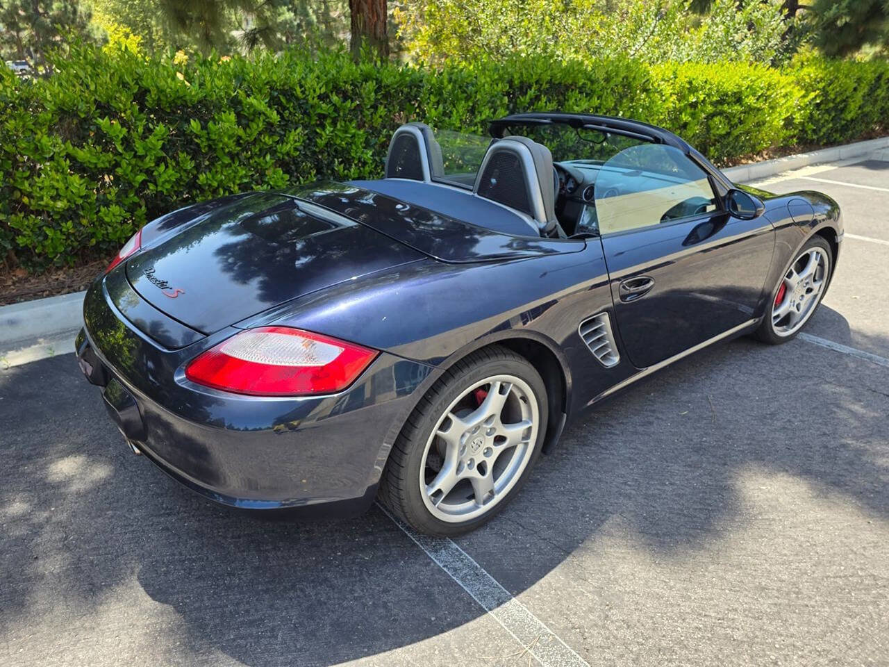 Used 2005 Porsche Boxster S RWD image 8
