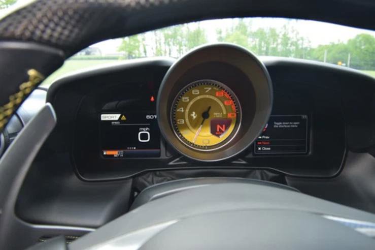 Used 2022 Ferrari F8 Tributo image 25