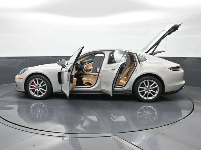 Certified 2023 Porsche Panamera 4S AWD/4WD image 30