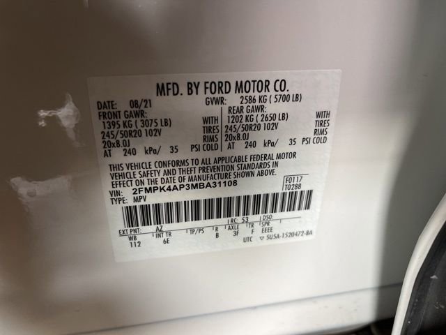 Used 2021 Ford Edge ST image 30
