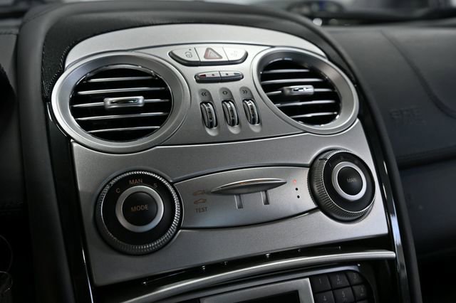 Used 2006 Mercedes-Benz SLR image 43