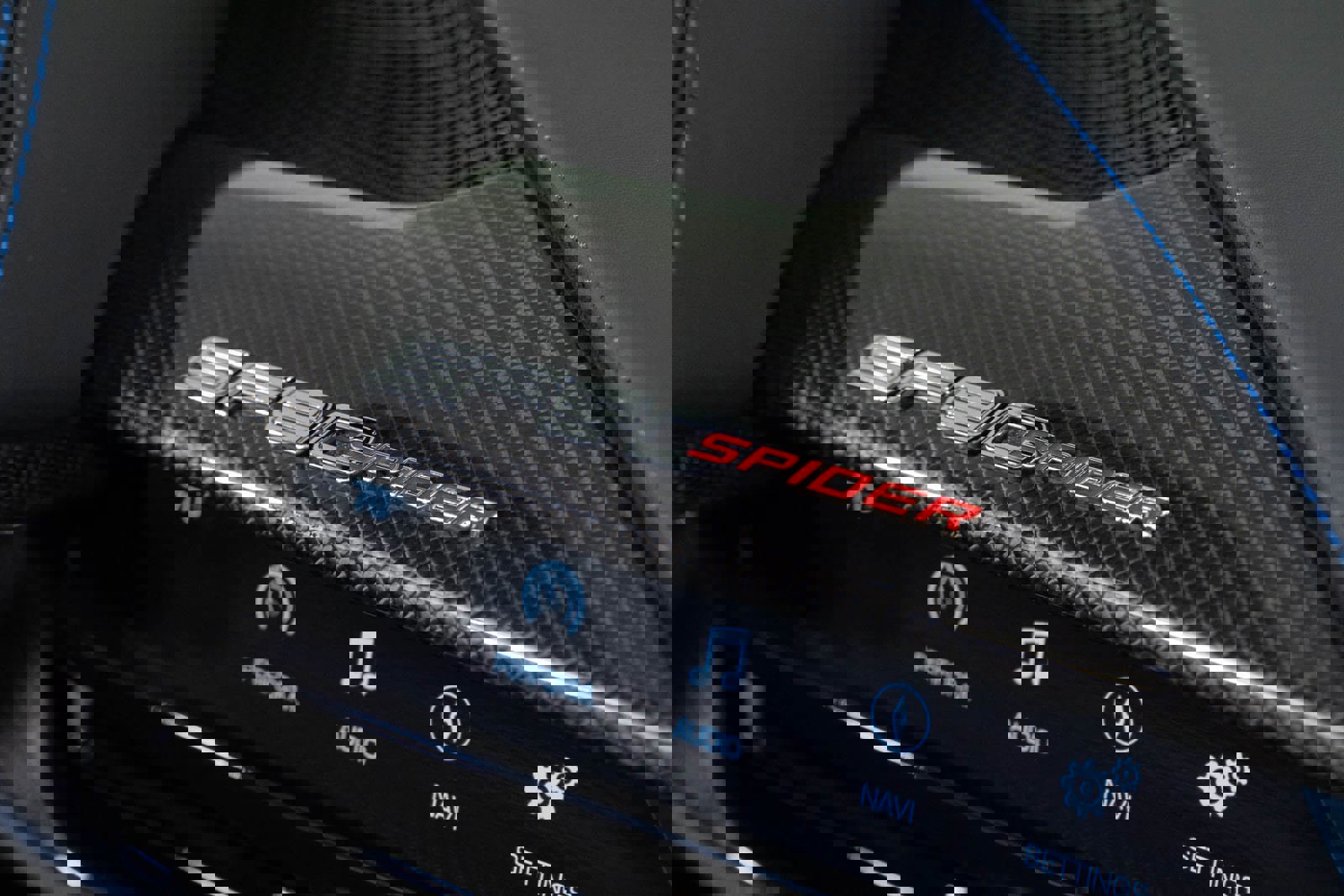 Used 2022 Ferrari SF90 Spider image 28