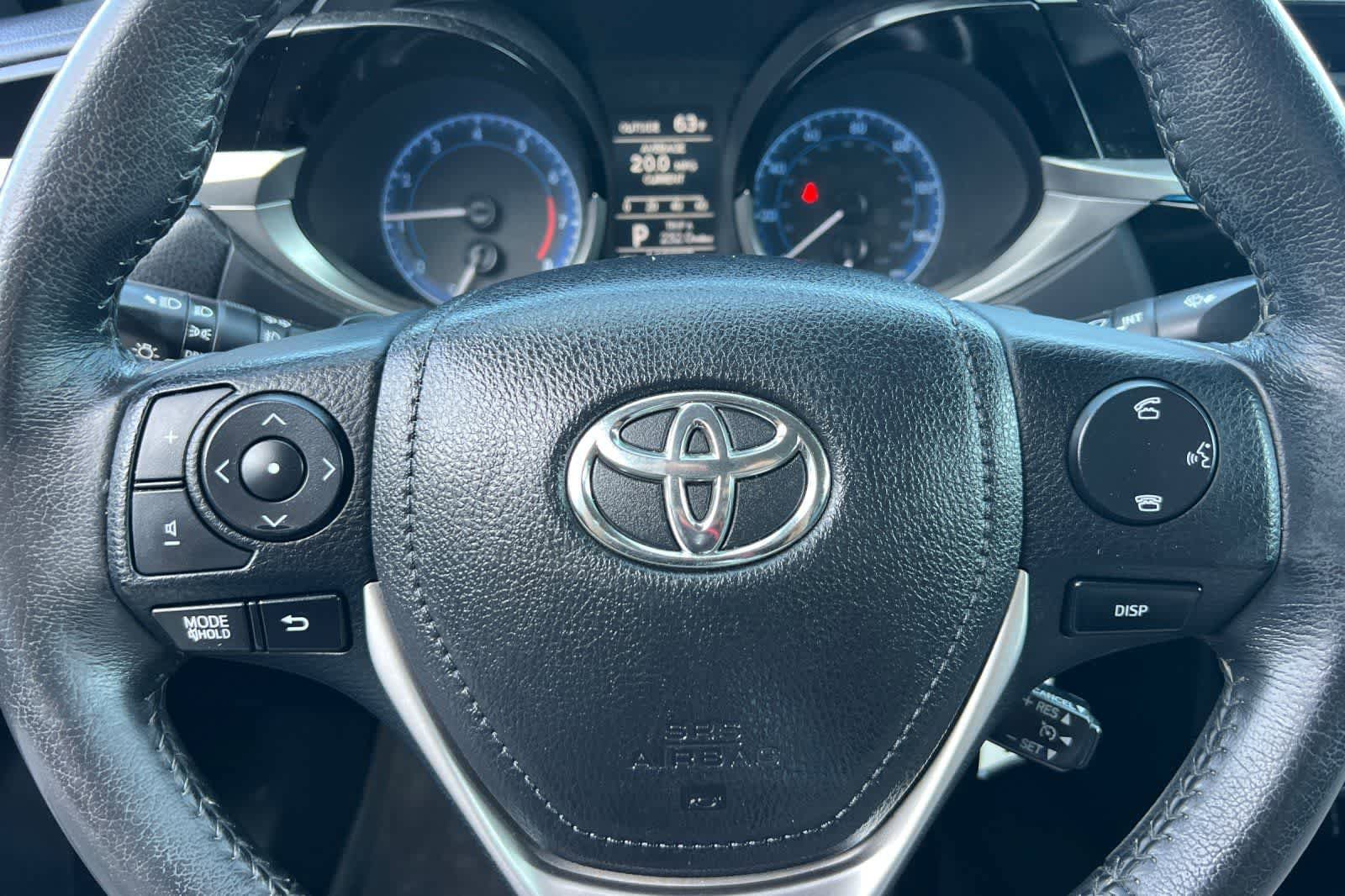 Used 2015 Toyota Corolla S FWD image 26