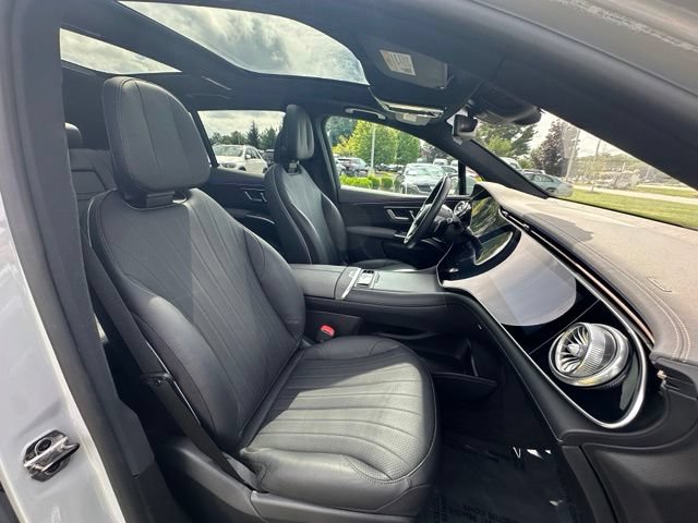 Certified 2023 Mercedes-Benz EQS 580 4MATIC SUV image 32