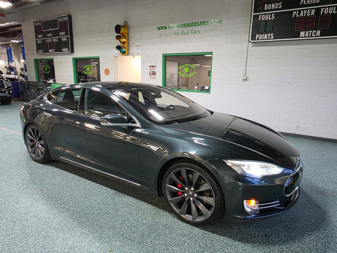 Used 2014 Tesla Model S P85D image 4