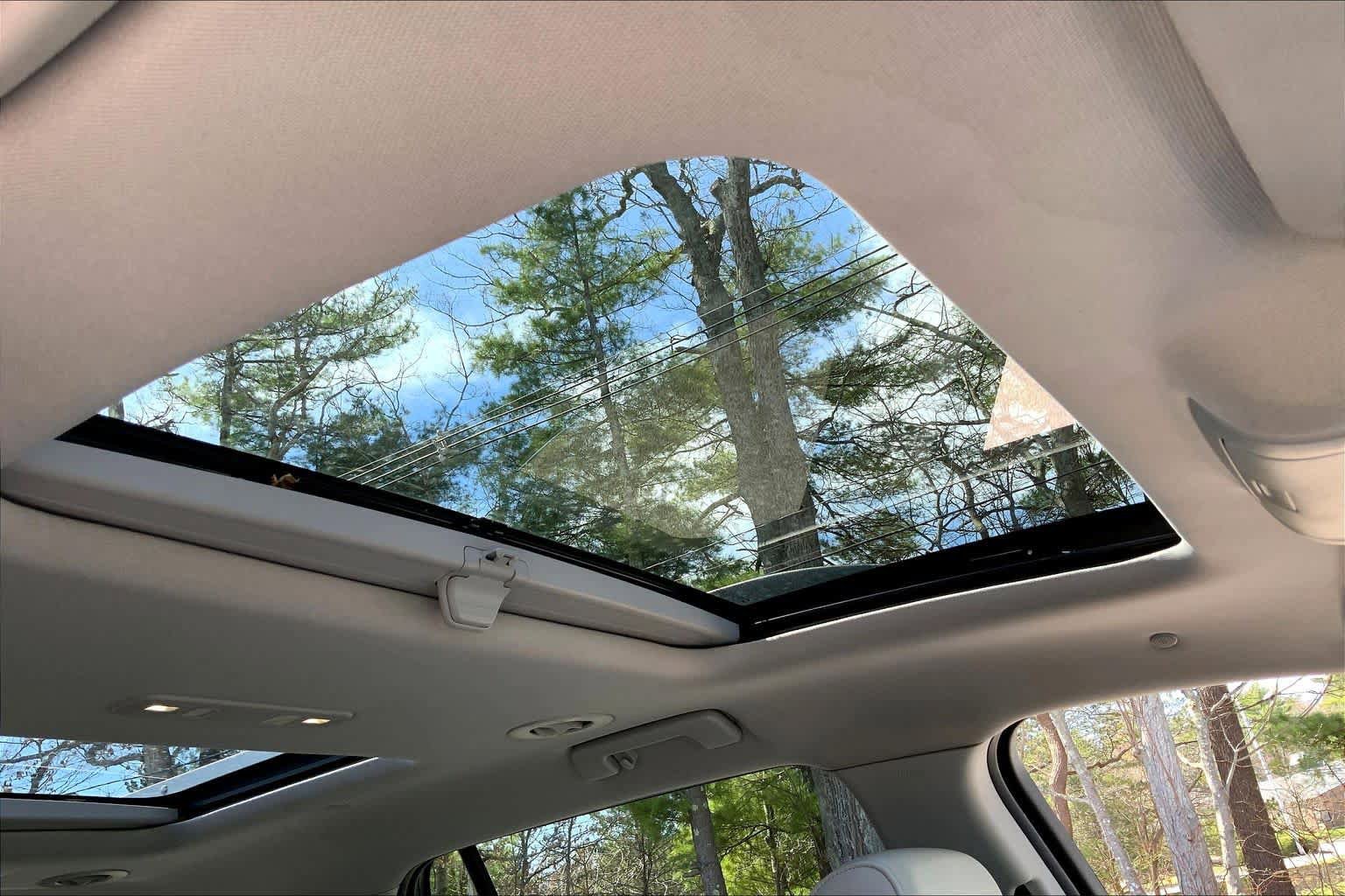 Used 2017 GMC Acadia SLT image 14