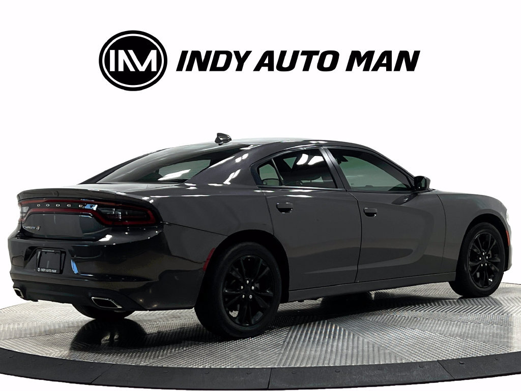 Used 2022 Dodge Charger SXT AWD/4WD image 4