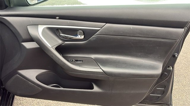 Used 2015 Nissan Altima 2.5 S w/ Special Edition Package image 29