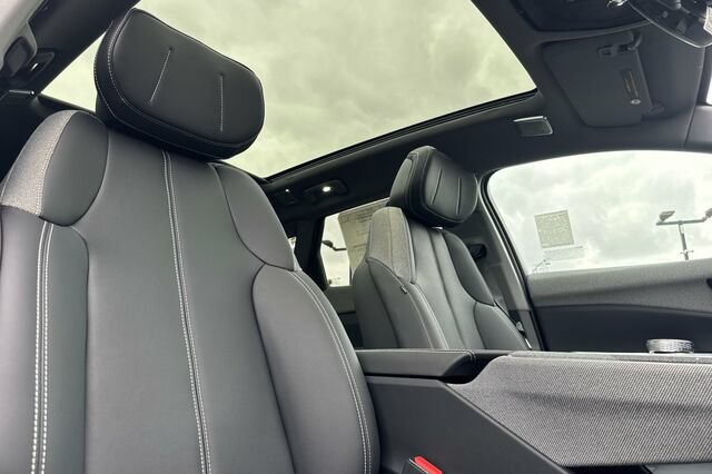 New 2027 Cadillac Optiq Sport w/ LPO, Floor Liner Package AWD/4WD image 17