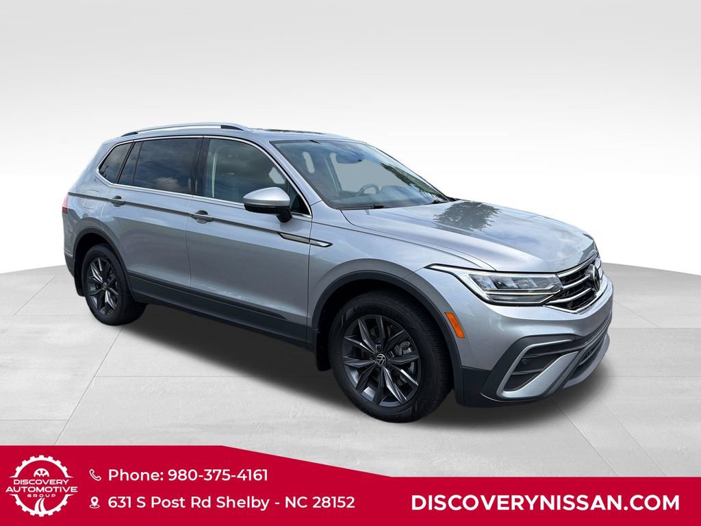 Used 2023 Volkswagen Tiguan SE FWD image 4