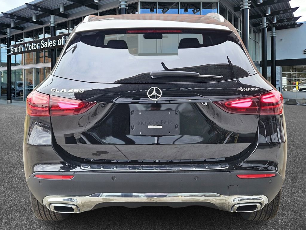 New 2026 Mercedes-Benz GLA 250 4MATIC image 4