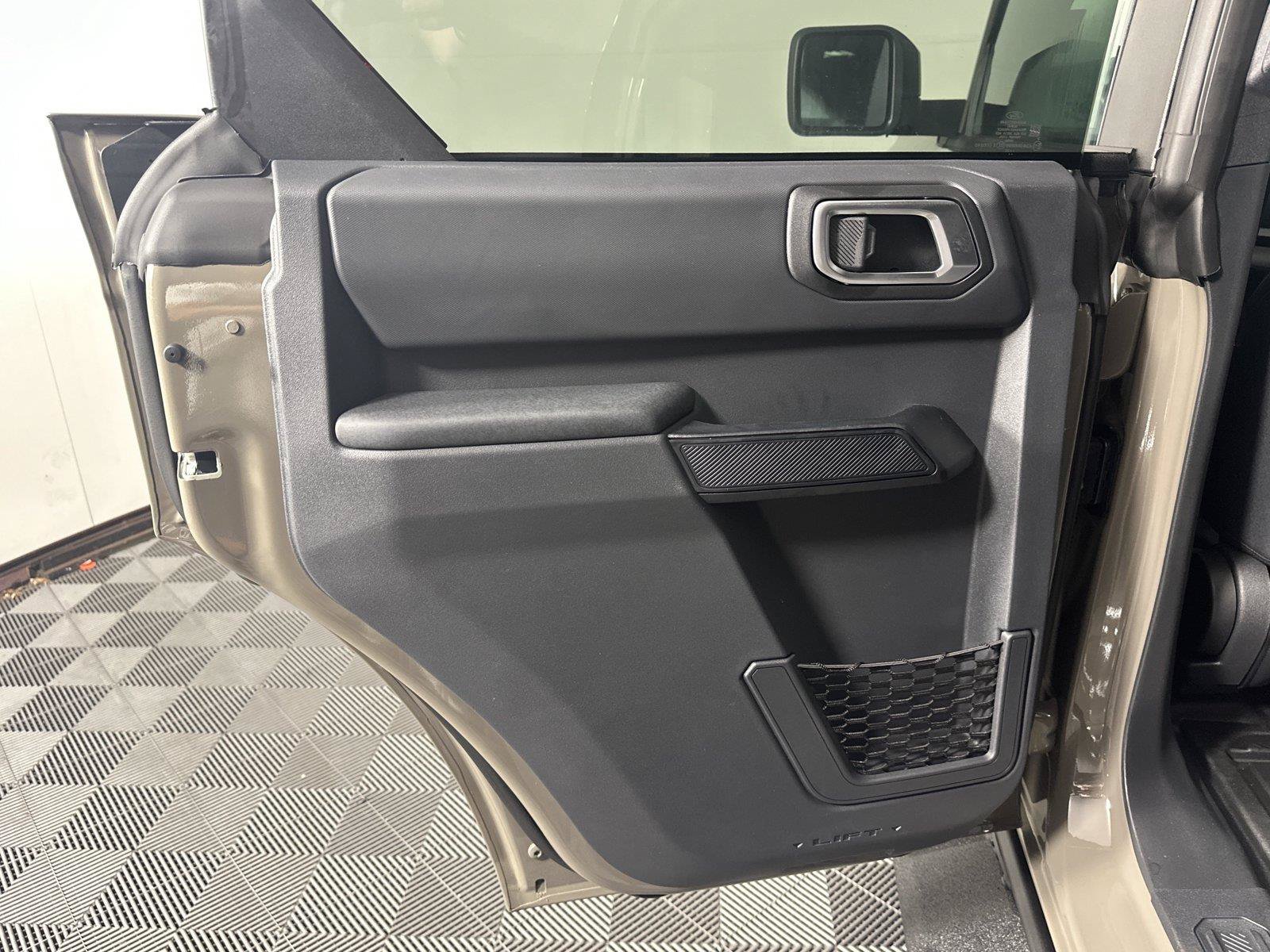 New 2026 Ford Bronco Big Bend w/ Black Diamond Package AWD/4WD image 25
