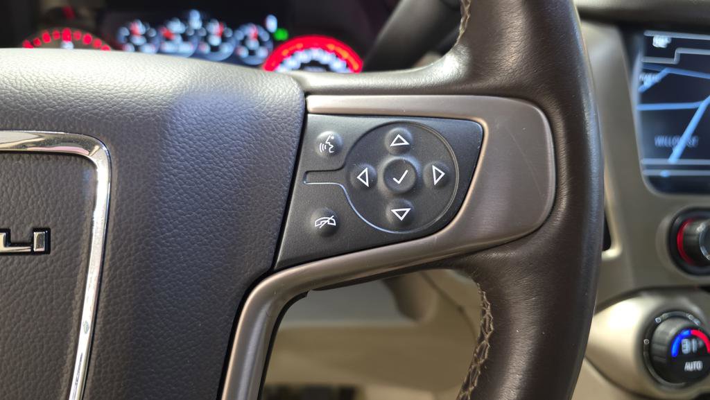 Used 2016 GMC Yukon Denali w/ Open Road Package image 28