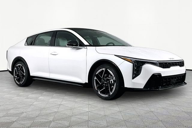New 2026 Kia K4 GT-Line Turbo FWD image 3