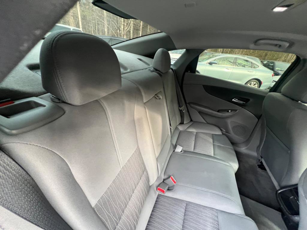Used 2016 Chevrolet Impala LS FWD image 18