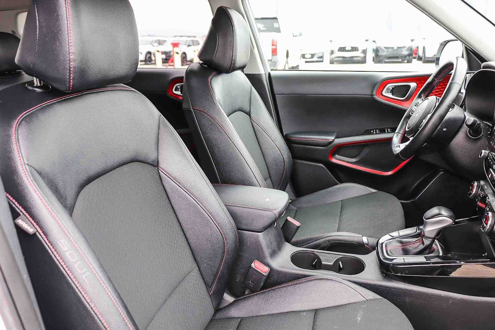 Used 2023 Kia Soul GT-Line FWD image 17