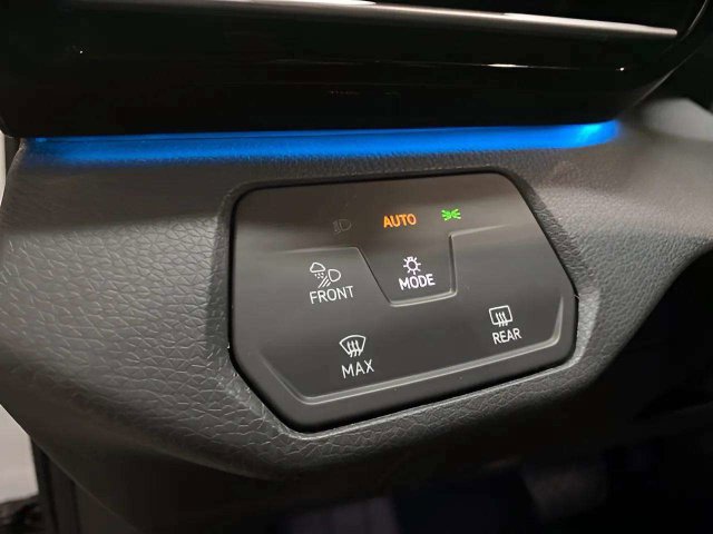 Used 2023 Volkswagen ID.4 Pro S RWD image 40