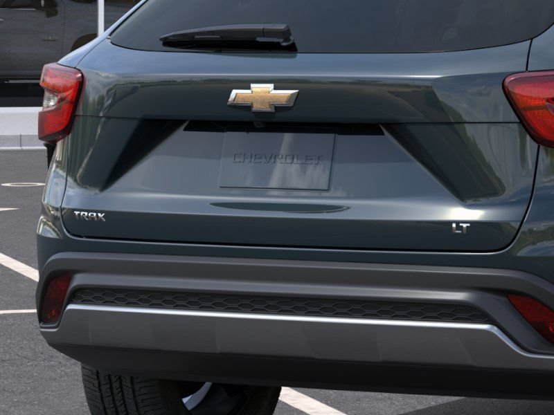 New 2026 Chevrolet Trax LT FWD image 14