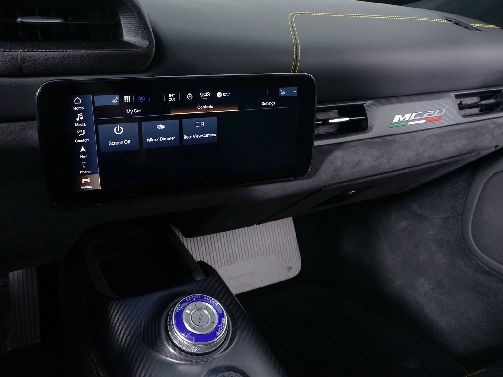 Used 2022 Maserati MC20 Coupe image 24