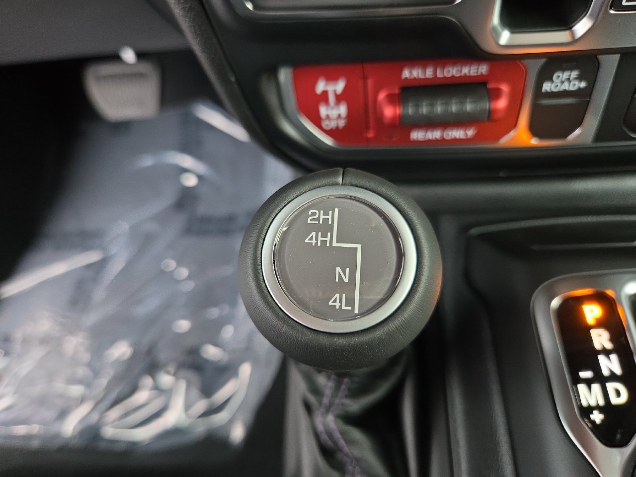 New 2026 Jeep Gladiator Sport AWD/4WD image 12