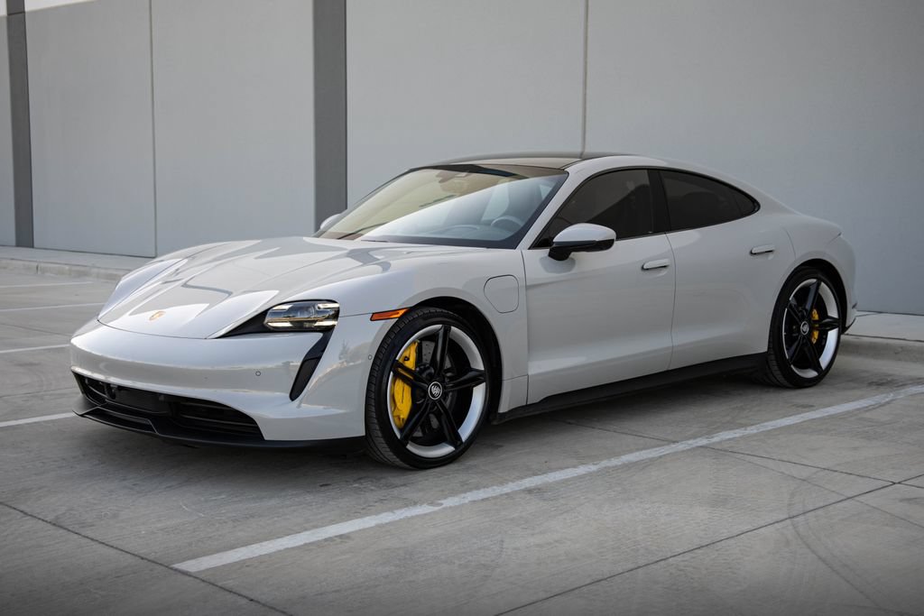 Used 2022 Porsche Taycan 4S AWD/4WD image 5