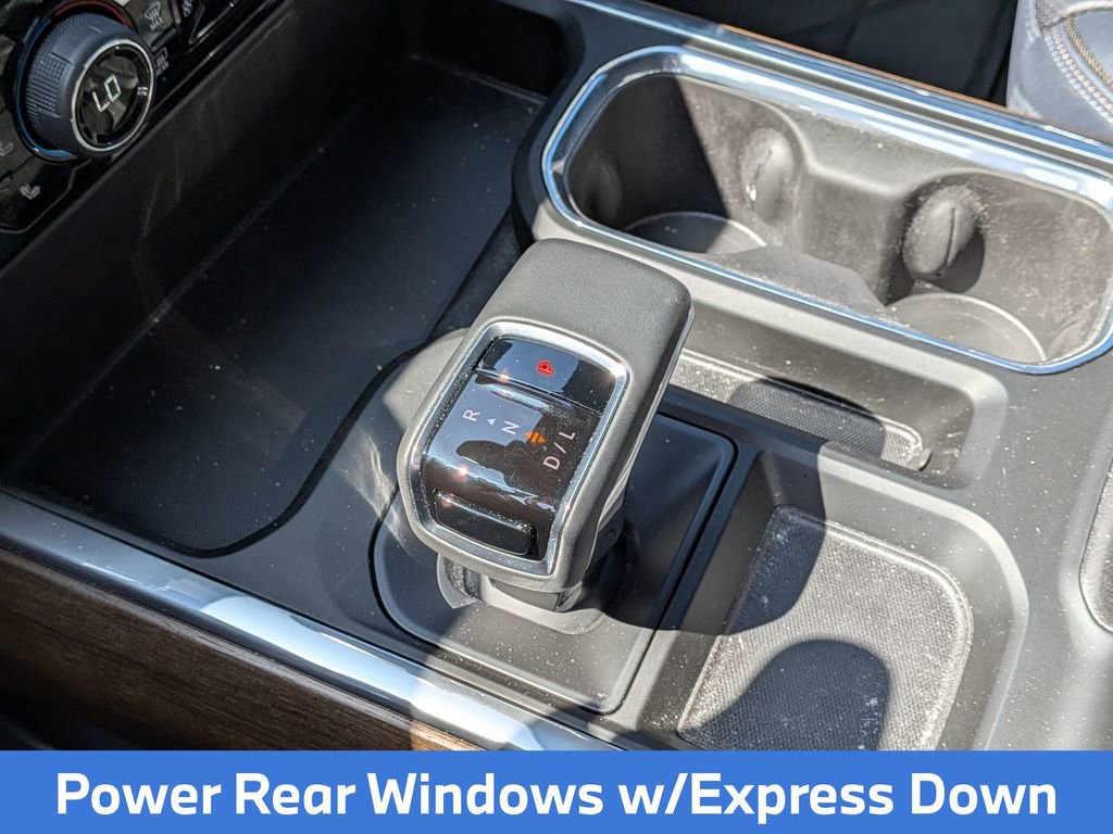 Used 2024 Chevrolet Silverado 1500 High Country w/ High Country Premium Package AWD/4WD image 24
