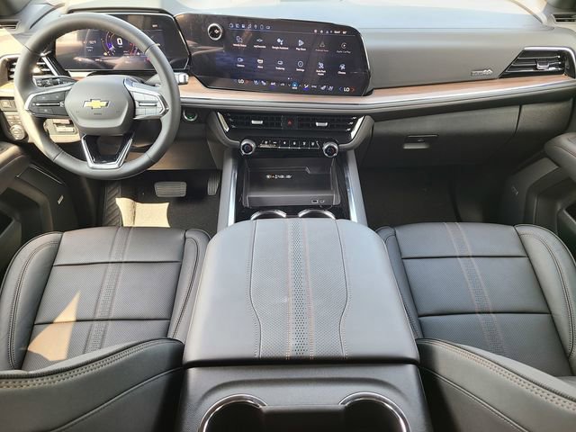 New 2025 Chevrolet Suburban High Country image 21