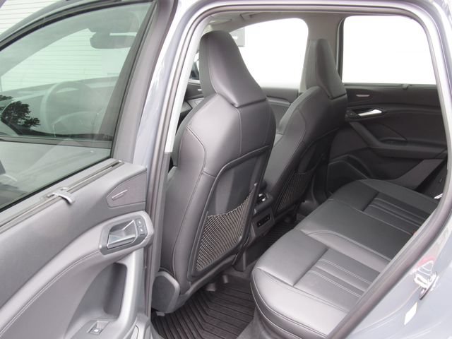 Used 2025 Audi Q6 e-tron Prestige AWD/4WD image 16