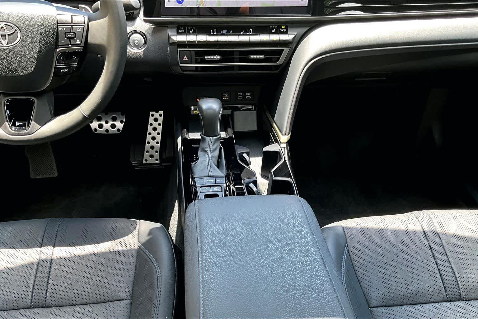Certified 2025 Toyota Camry XSE FWD image 17