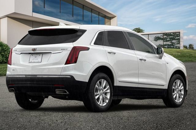 Certified 2023 Cadillac XT5 Luxury w/ LPO, Floor Liner Package image 4