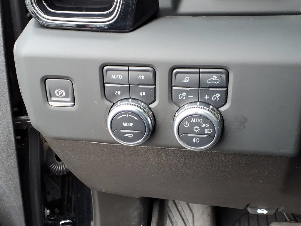 Used 2024 GMC Sierra 2500 AT4X w/ AT4X AEV Edition AWD/4WD image 36