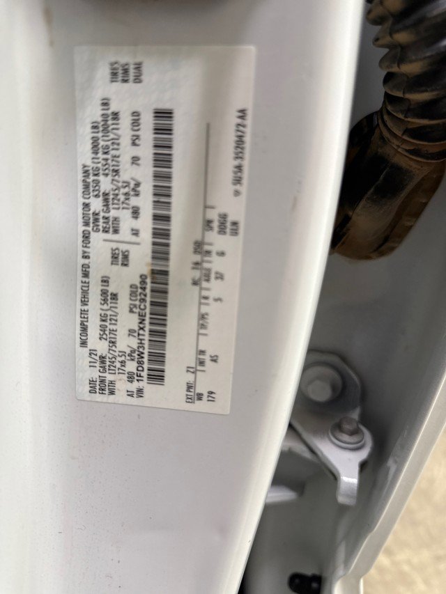 Used 2022 Ford F350 XL w/ Power Equipment Group AWD/4WD image 47