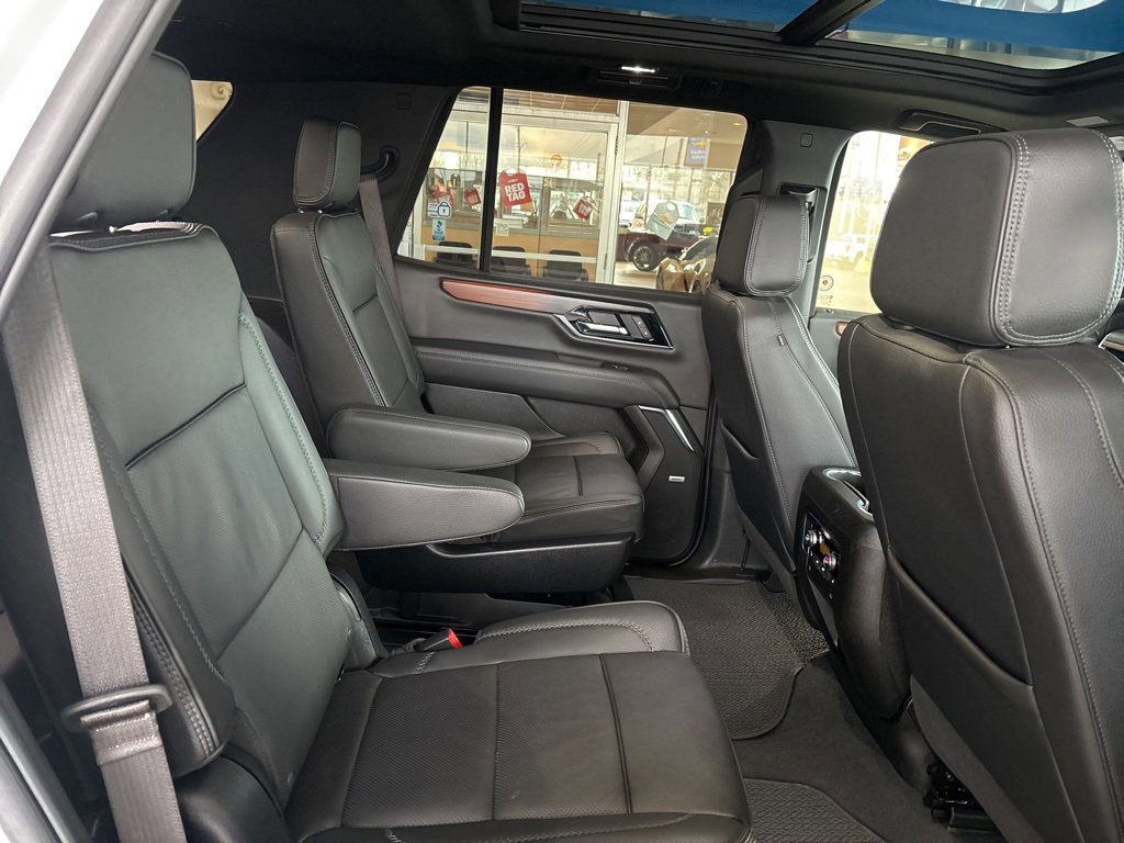 Used 2025 GMC Yukon Denali image 41