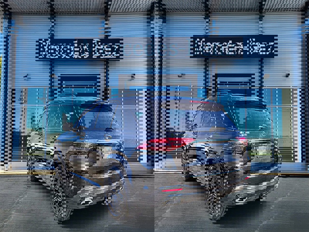 New 2025 Mercedes-Benz GLE 450 4MATIC image 4