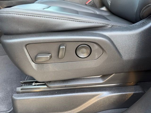 Certified 2024 Chevrolet Suburban Z71 w/ Off-Road Capability Package image 14