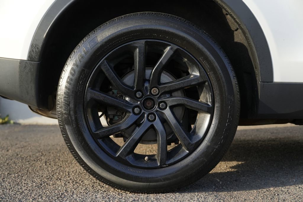 Used 2019 Land Rover Discovery Sport SE AWD/4WD image 11