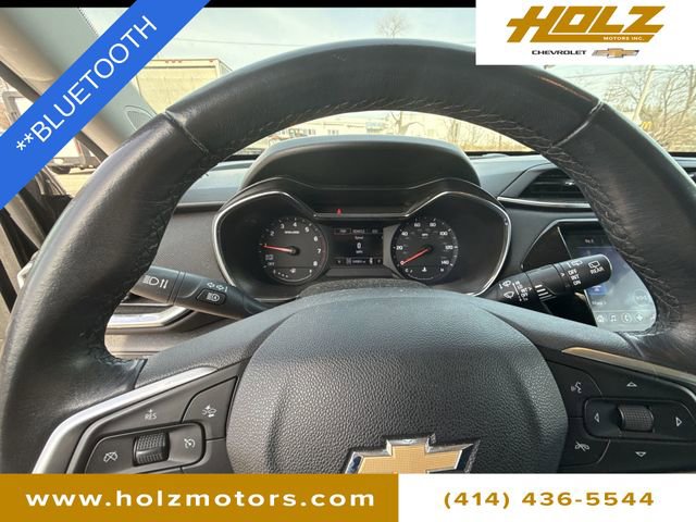 Used 2021 Chevrolet TrailBlazer LT w/ Premium Seating Package image 3