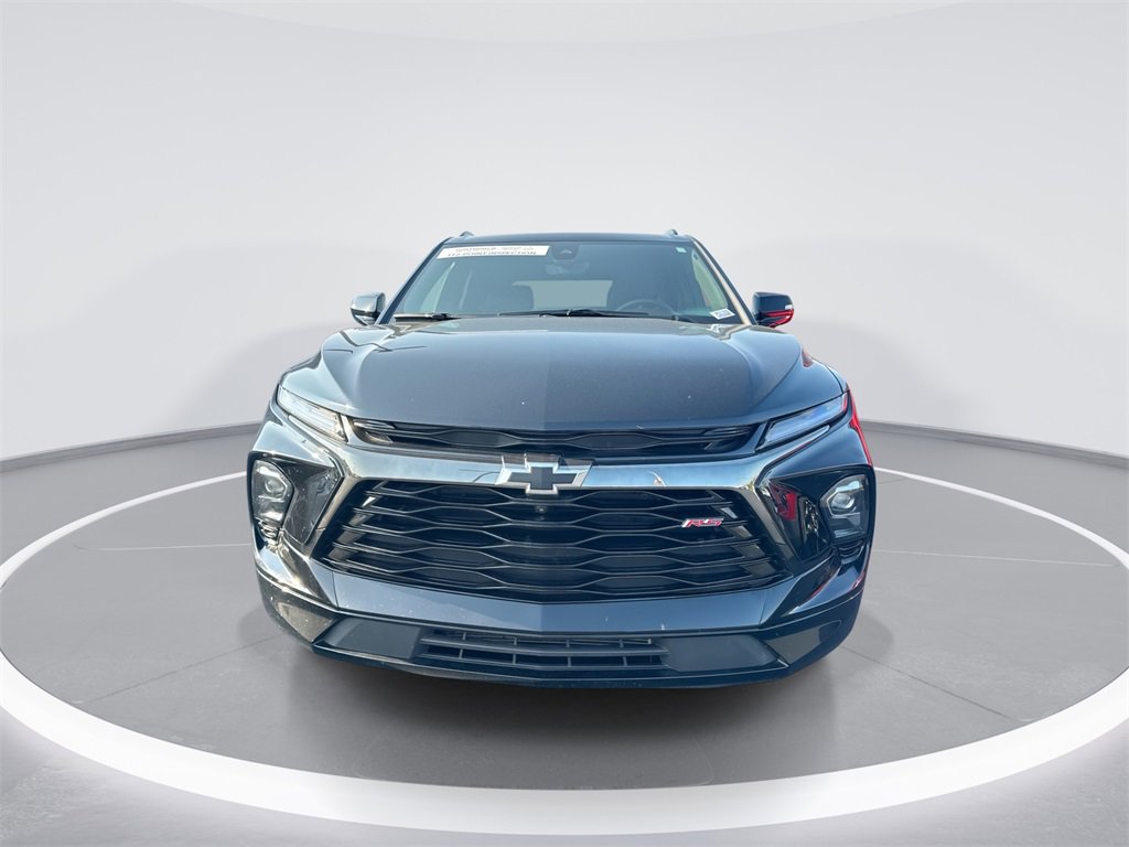 Used 2023 Chevrolet Blazer RS w/ Driver Confidence II Package image 3