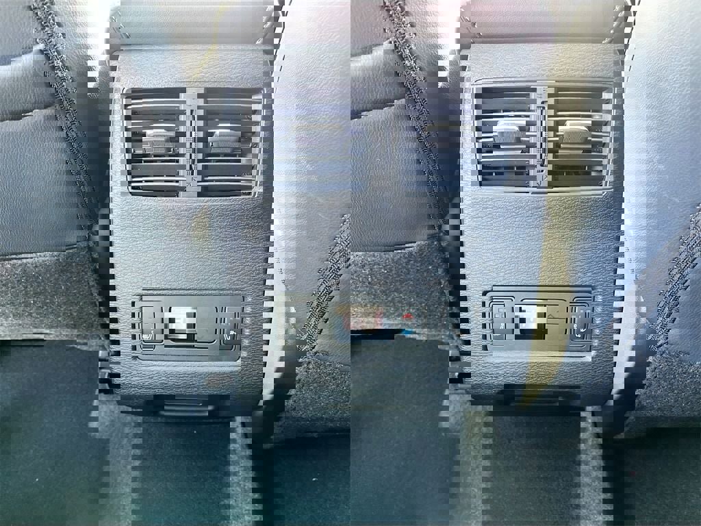 New 2026 Mitsubishi Outlander SEL image 30