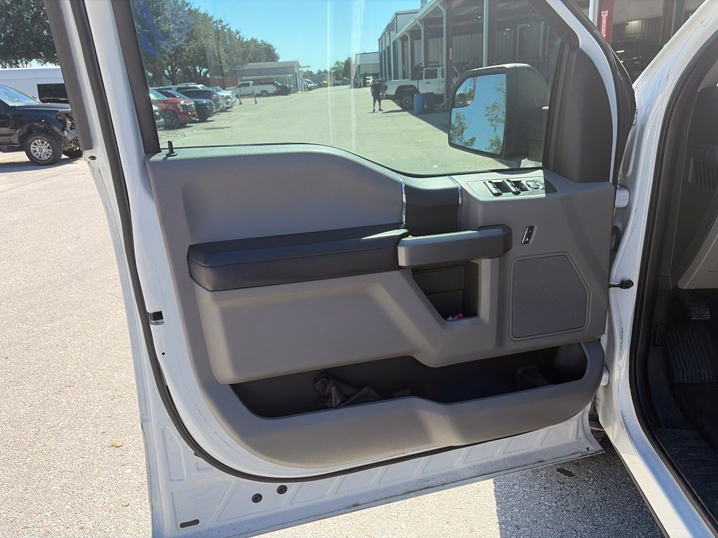 Used 2016 Ford F150 XLT RWD image 16