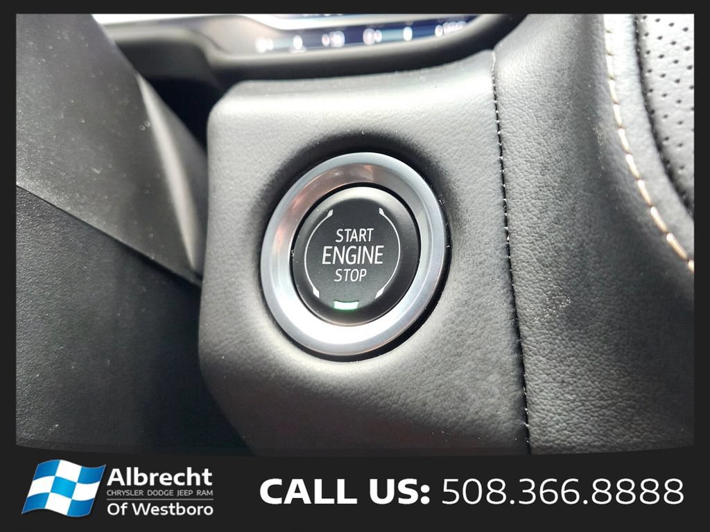 Used 2024 Chevrolet Tahoe Premier AWD/4WD image 26