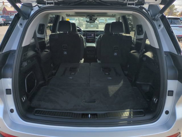 Used 2021 Jeep Grand Cherokee L Limited AWD/4WD image 13