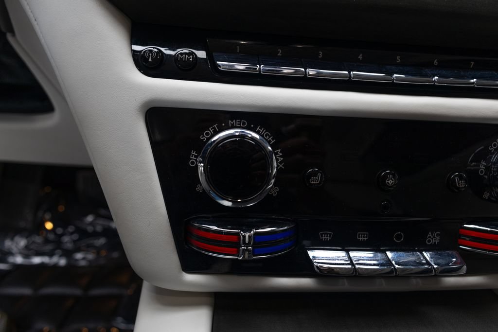 Used 2024 Rolls-Royce Spectre w/ Spectre Launch Package AWD/4WD image 28